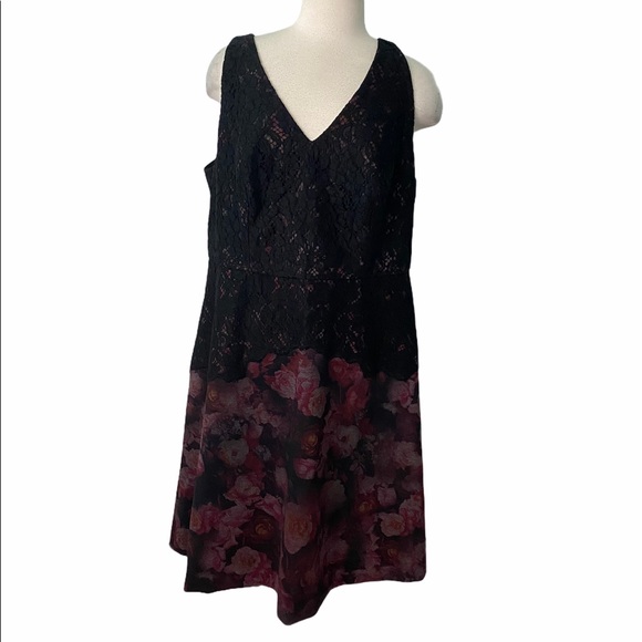 Adrianna Papell v-neck lace dress sleeveless - Picture 2 of 6